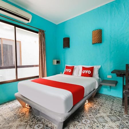 Oyo 1103 Pirates House Hotel Фи Фи Айлънд Екстериор снимка
